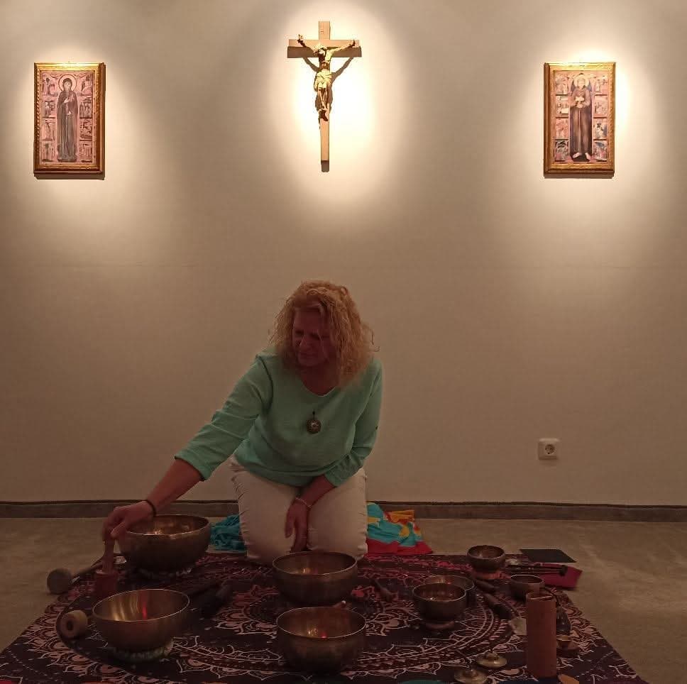 Klangschalen Meditation mit Nelli in Ried im Innkreis